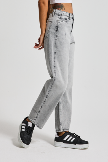 June Relaxed Mid Rise Jeans - Light Gray