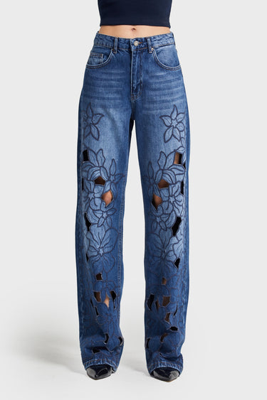 Loose Mid Rise Jeans