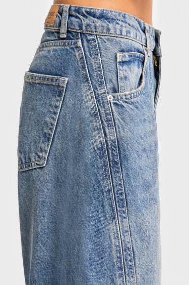 Straight Mid Rise Jeans - Cornflower