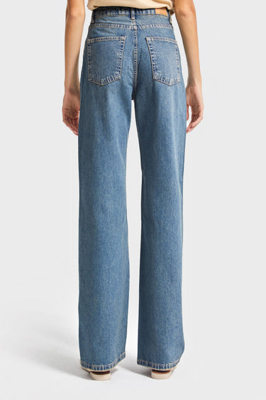 Straight Mid Rise Jeans