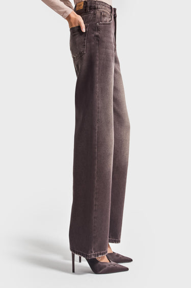 EMMA Straight High Rise Jeans - Chestnut