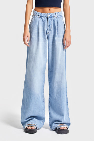 Straight High Rise Jeans