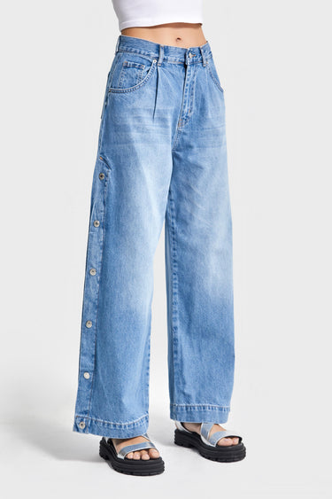 Relaxed High Rise Jeans