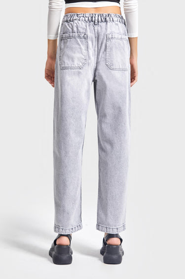 Straight Mid Rise Jeans