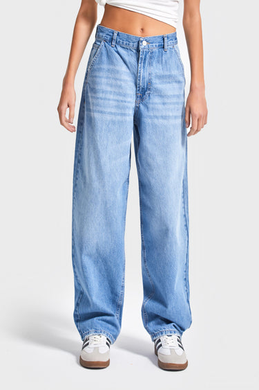 Loose Mid Rise Jeans