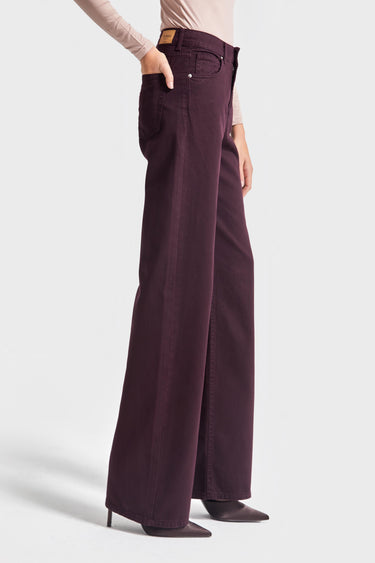 Straight Mid Rise Jeans - Burgundy