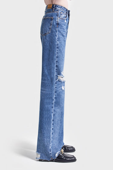 Straight Mid Rise Jeans