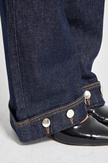 Loose Mid Rise Jeans