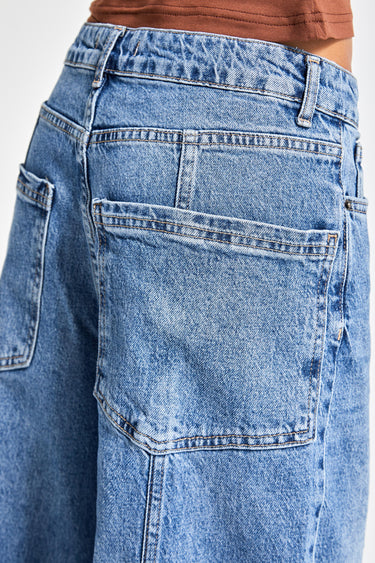 Skater Mid Rise Jeans