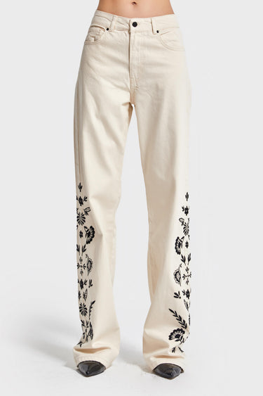 Loose High Rise Jeans