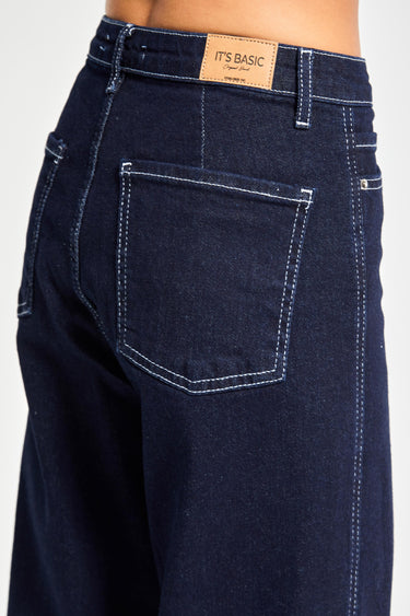 Relaxed Mid Rise Jeans