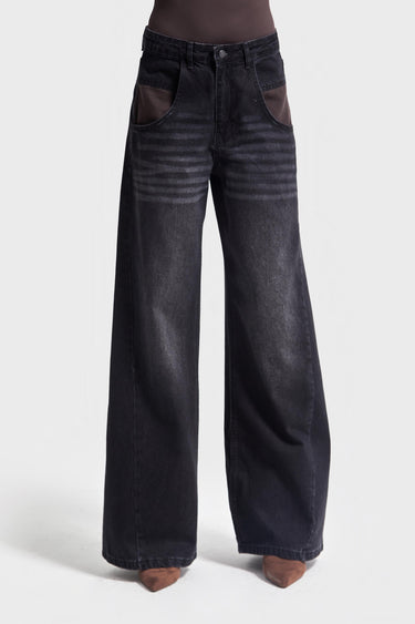 Wide Mid Rise Jeans