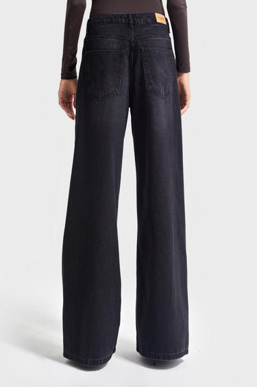 Wide Mid Rise Jeans