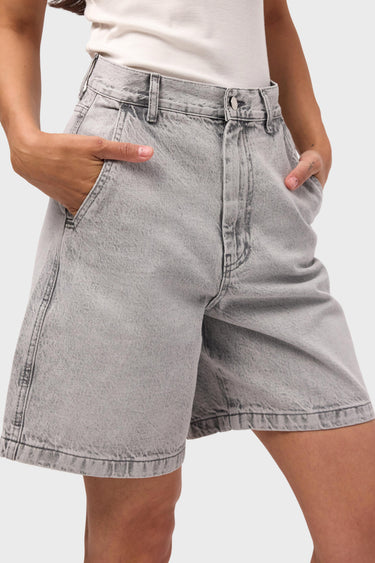BERMUDA DENIM SHORT - LIGHT GRAY