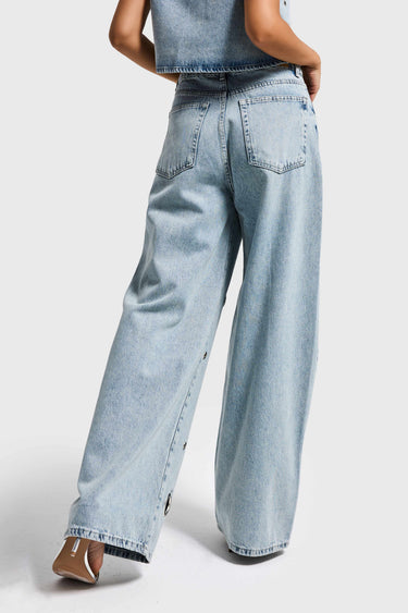 EYELET BAGGY MID RISE JEANS - ICE BLUE