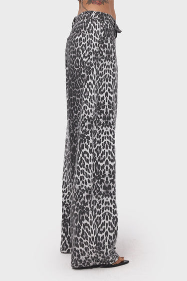 LEOPARD STRAIGHT MID RISE JEANS