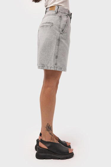BERMUDA DENIM SHORT - LIGHT GRAY