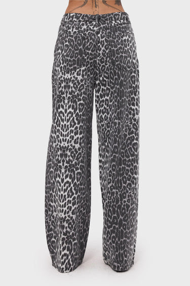 LEOPARD STRAIGHT MID RISE JEANS