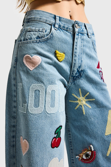 STRAIGHT MID RISE JEANS