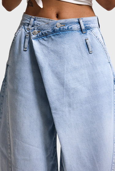 CROSS BAGGY BERMUDA  SHORT