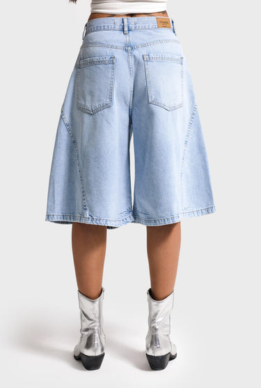 CROSS BAGGY BERMUDA  SHORT