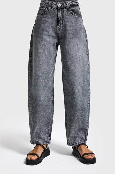 BARREL LOOSE MID RISE JEANS