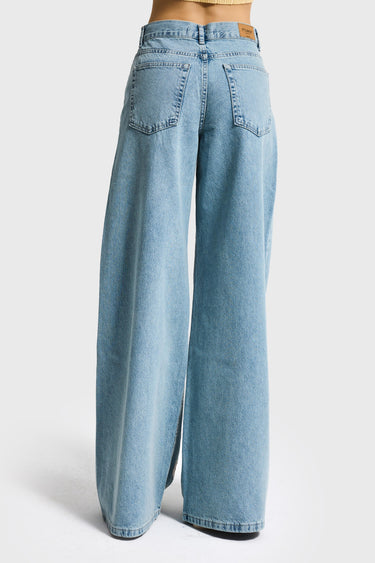 STRAIGHT MID RISE JEANS