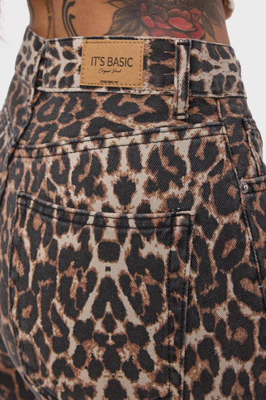 LEOPARD LOOSE MID RISE JEANS