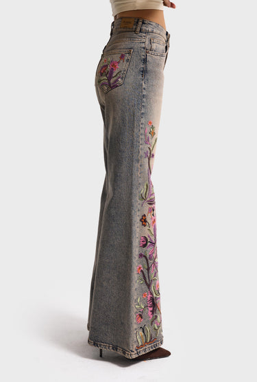 FLARE MID RISE JEANS