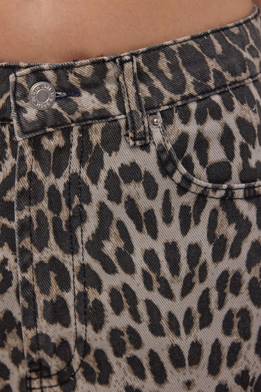 LEOPARD MOM SHORT