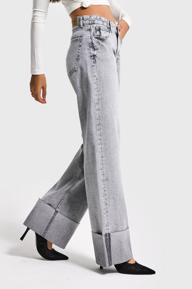 STRAIGHT MID RISE JEANS - LIGHT GRAY