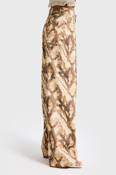 PRINTED BOYFRIEND MID RISE JEANS