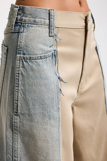 MEGA BAGGY MID RISE JEANS