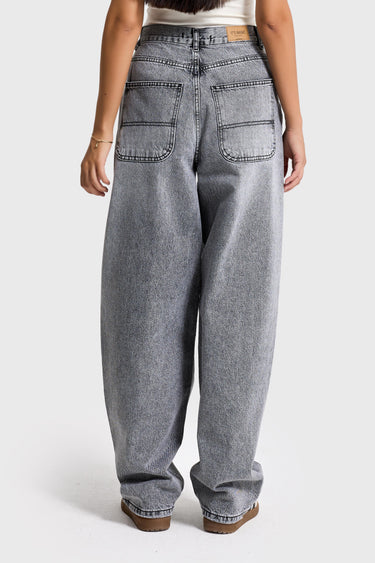 NORA Skater Mid Rise Jeans - Gray