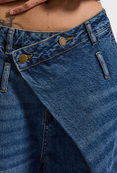 CROSS BARREL LOW RISE JEANS