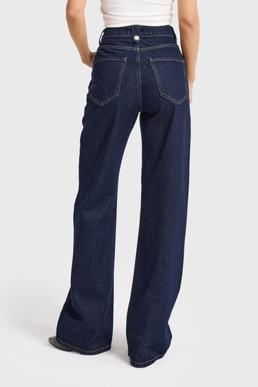 STRAIGHT MID RISE JEANS