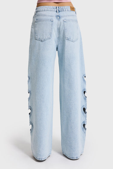 SUPER BAGGY LOW RISE JEANS
