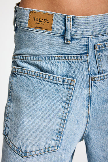 MEGA BAGGY MID RISE JEANS