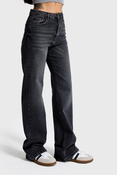 STRAIGHT MID RISE JEANS