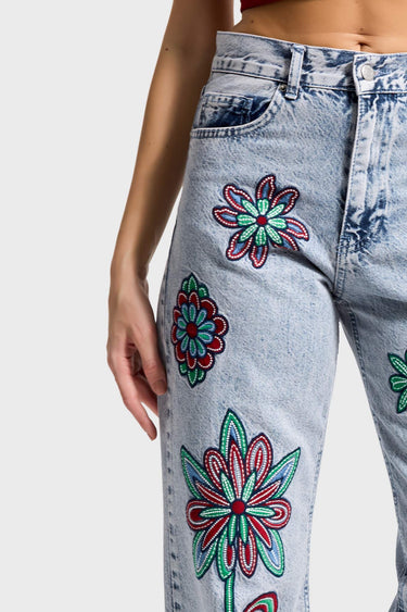 LOOSE MID RISE JEANS