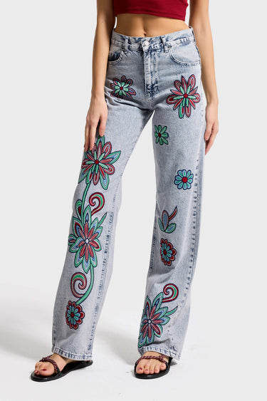 LOOSE MID RISE JEANS